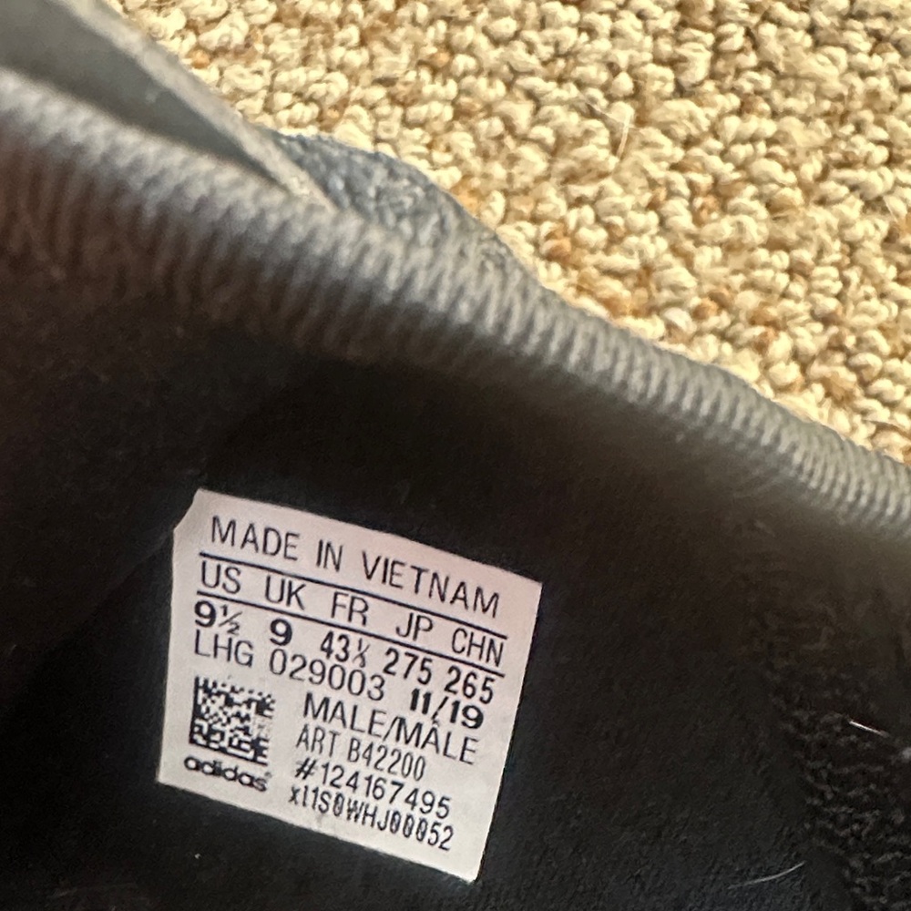 Adidas NMD R1 - Picture 5 of 6